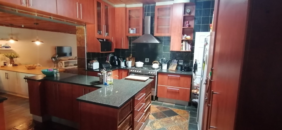 4 Bedroom Property for Sale in Bothasrus Eastern Cape